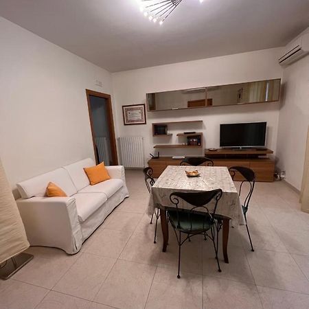 Appartamento Modugno Centro Екстериор снимка